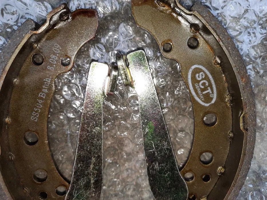 Set saboti frana spate Audi 80 /Seat Ibiza / VW Golf