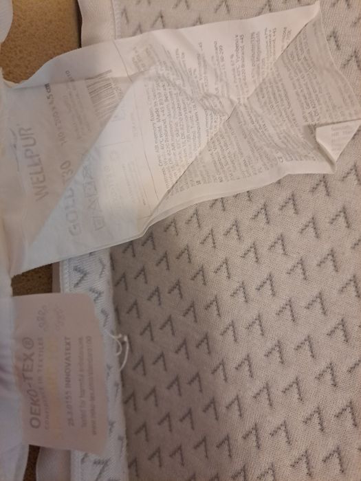 Saltea superioara Wellpur