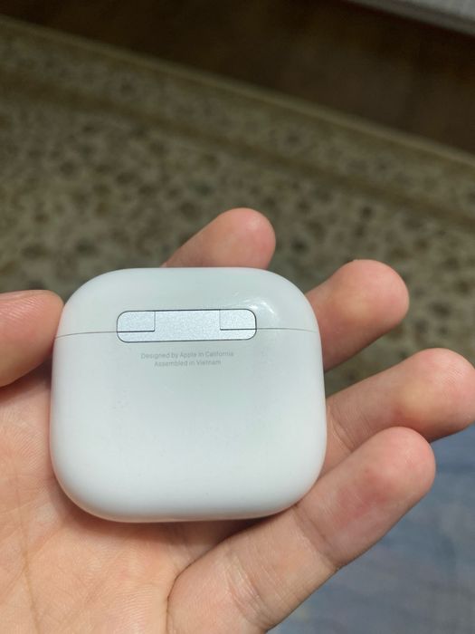 Airpods 4 original bez ANC