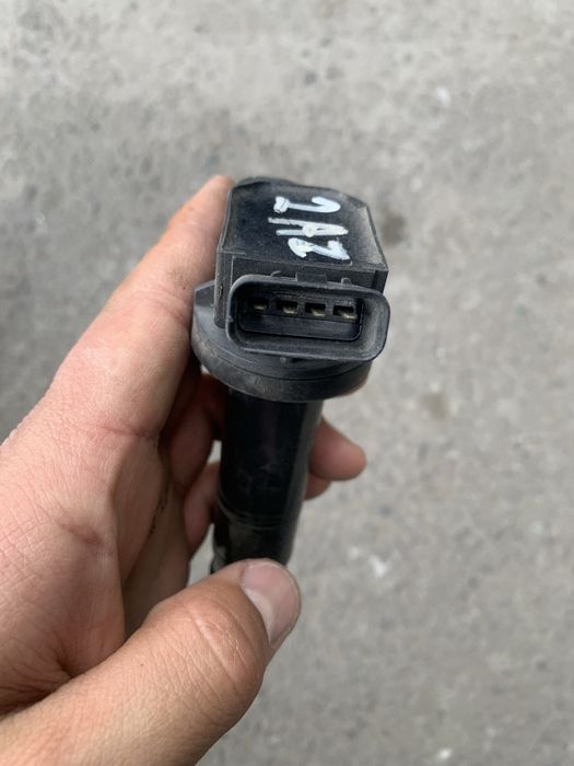 Запчастей на Camry 40