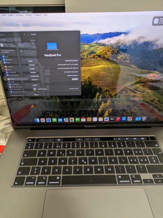 MacBook Pro 16" 83 cicluri 16/512GB (Iulius)(B-49988) Garantie 2 ani!