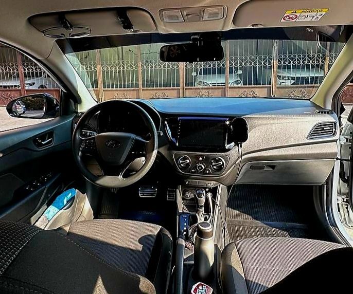 Sro'chna prodayotsya Malibu-2 Premerni o'rniga Hyundai accent 2020yil
