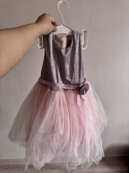 Отдам детские вещи