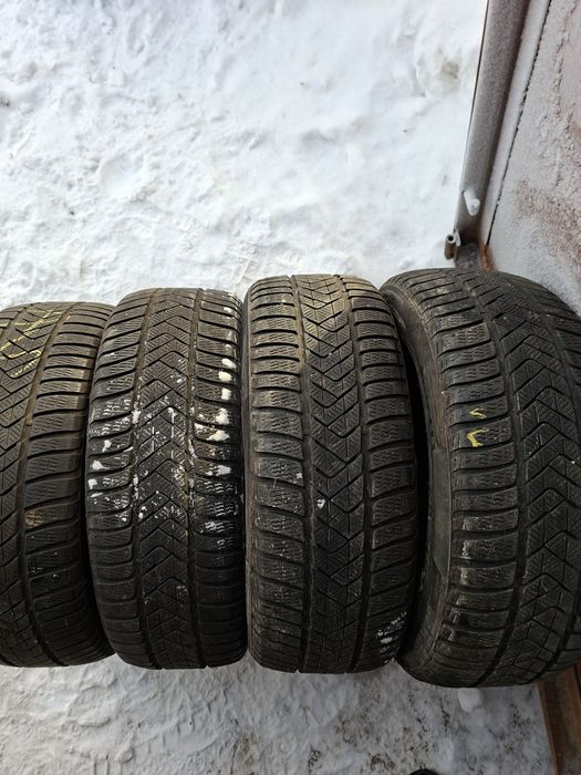 Продам шины. 225/55/18 пирелли