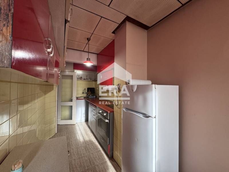 Продава се Тристаен апартамент в Варна, Окръжна болница - 86 кв.м за 1412 €/кв.м - Снимка #5