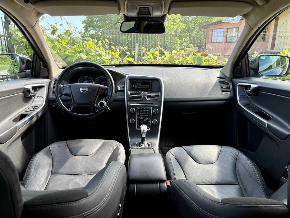 VOLVO XC60 2013 — imagine 3