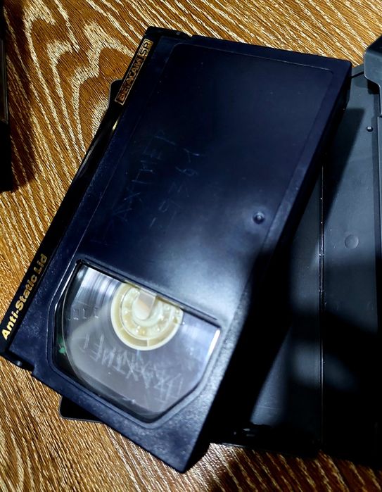 Кассеты, диски разные