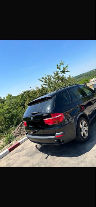 Vând bmw X5, an 2008