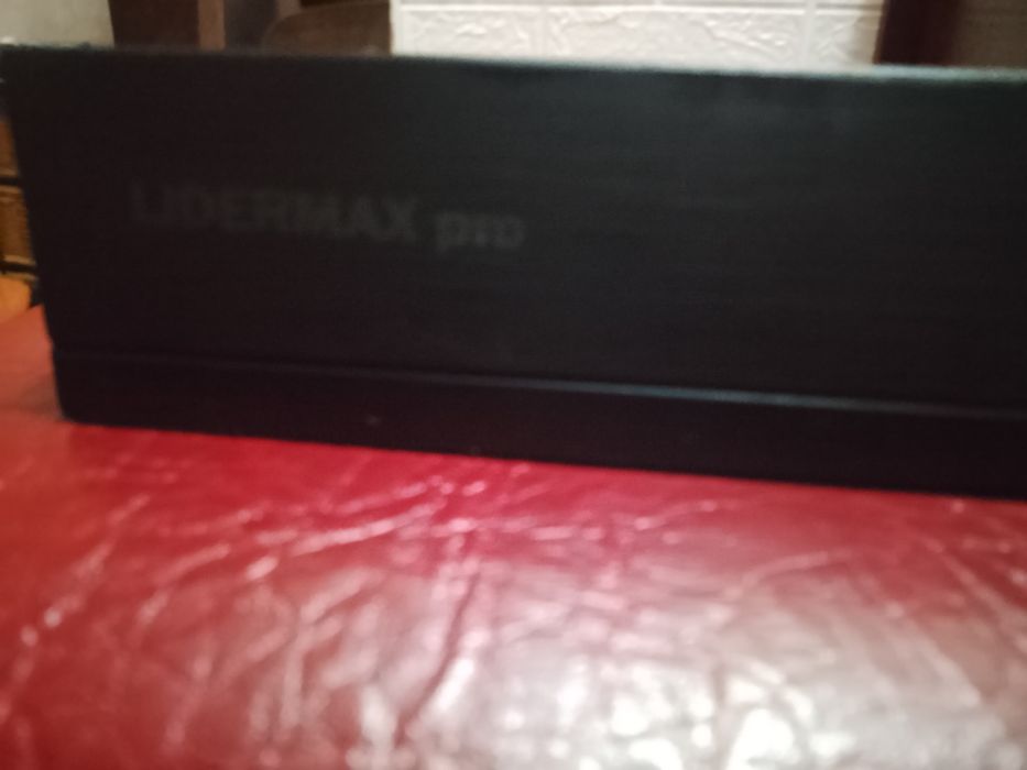 Продам регистратор  Lidermax