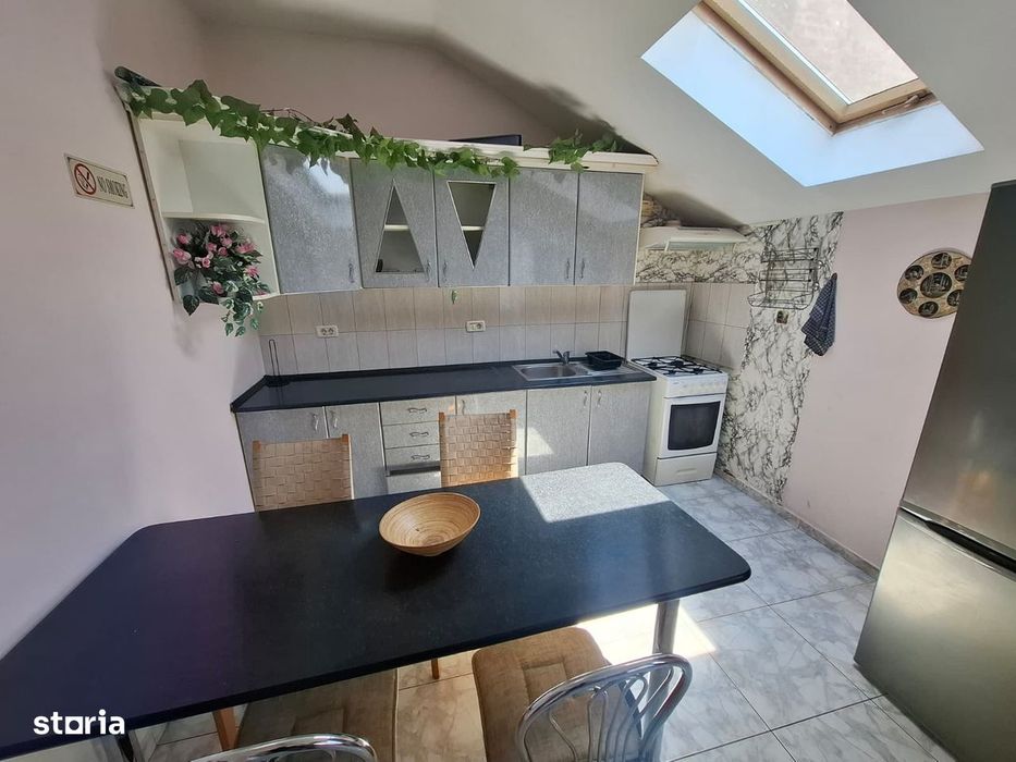 Inchiriez apartament 2 camere + garaj Zona Andrei Saguna ID: 45252
