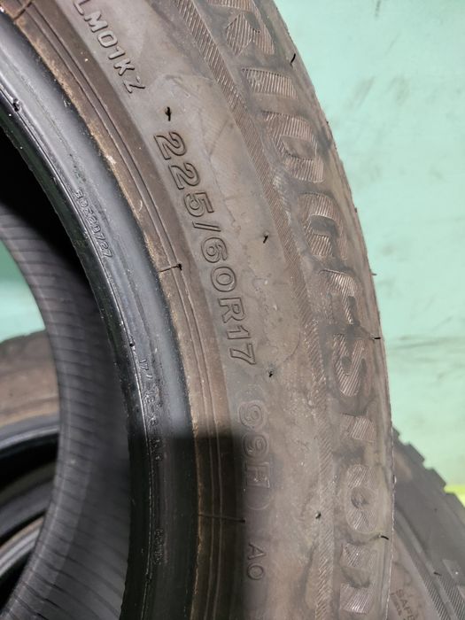 4 бр зимни 225/60/17 Bridgestone Дот 2023г