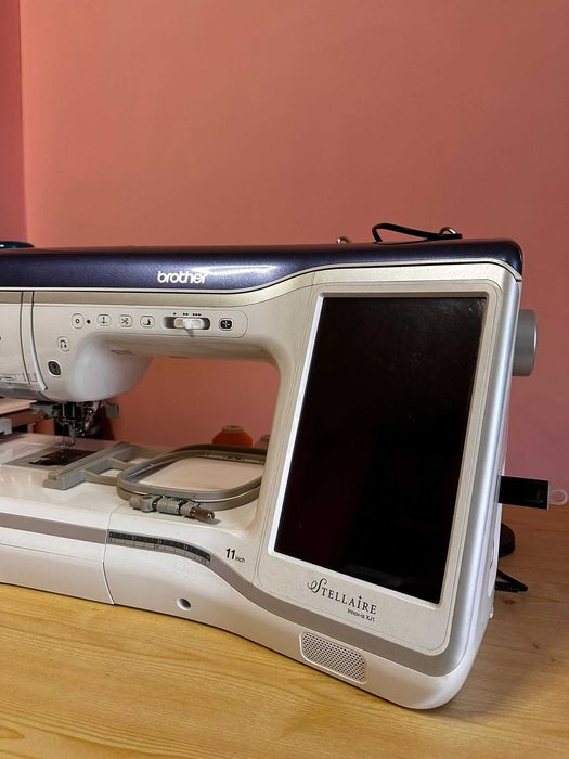 Masina de brodat Brother Stellaire Innov-is xj1