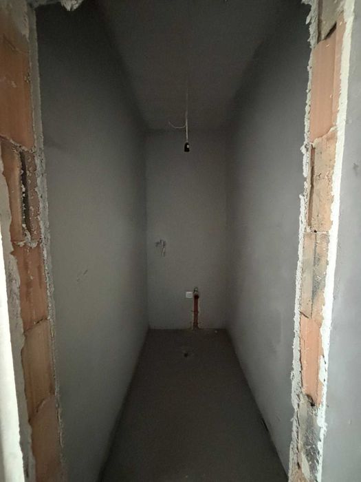 Продава се Двустаен апартамент в Пловдив, Гагарин - 76 кв.м за 738 €/кв.м - Снимка #6