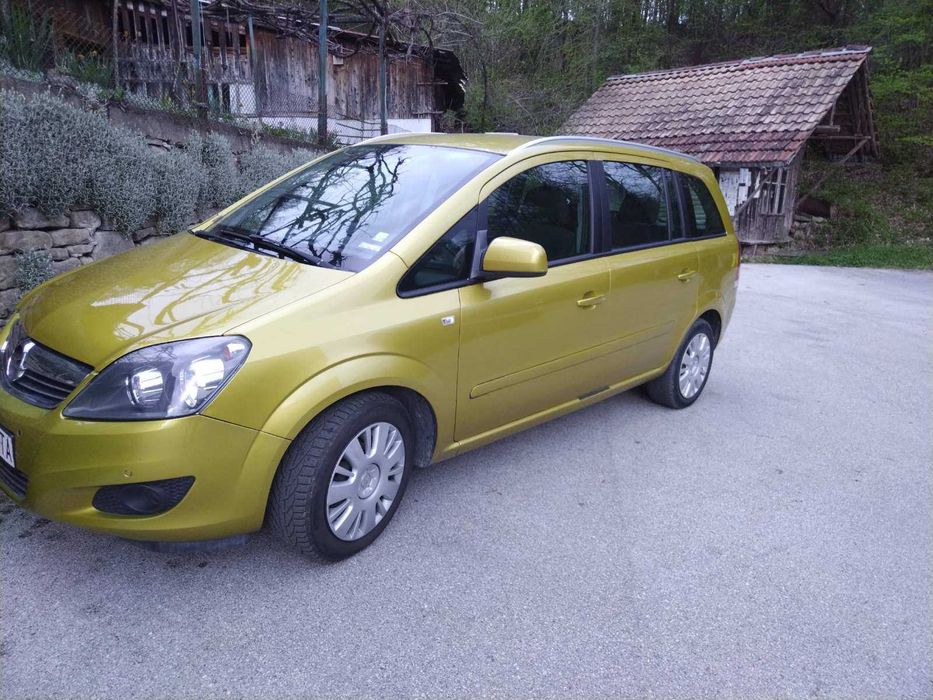 Opel Zafira 2013