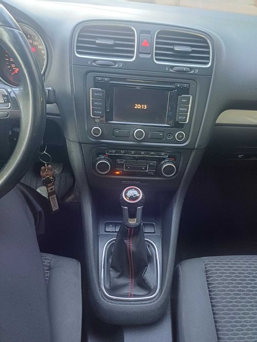 VW Golf VI 2011 1.6 TDI 105 CP euro 5