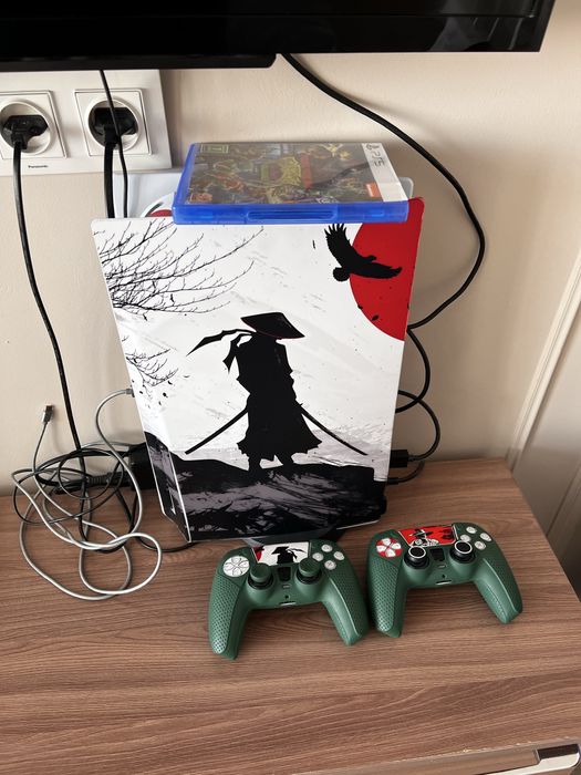 ps5 продам полный комплект