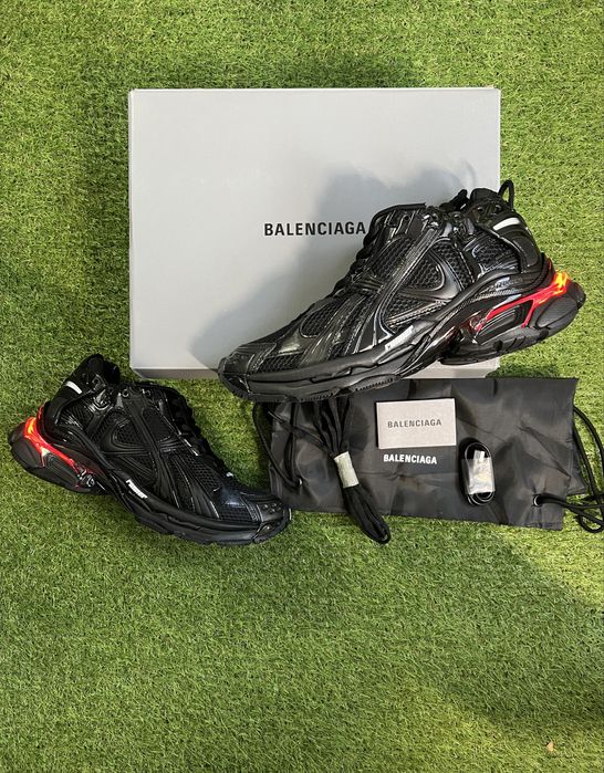 Balenciaga Runner Negri led + albi - 42