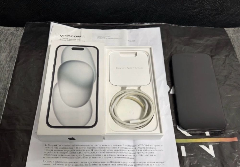 КАТО НОВ 256GB iPhone 15 Vivacom Black / Черен