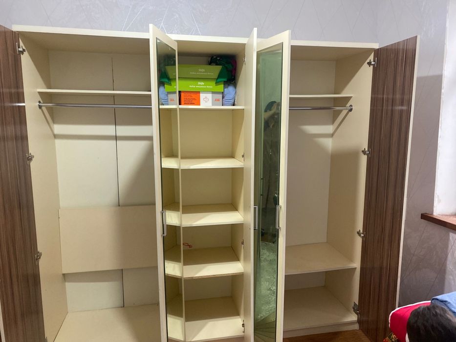 Спальный гарнитур