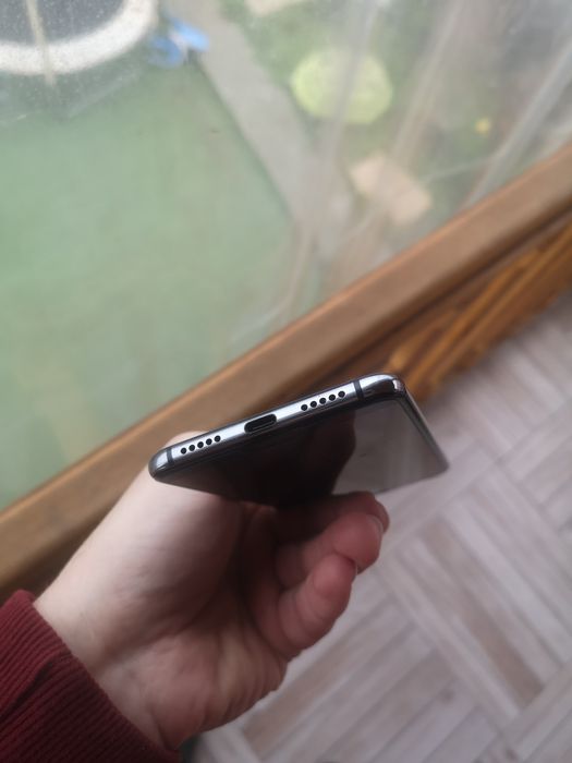 Huawei P20 Pro Отлично Състояние!