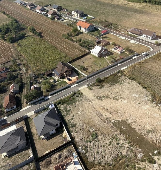 DOAR 1 PARCELA RAMASA! Teren intravilan, 686 mp, la 2 km de limita Tg Jiu! Posibiliate RATE!