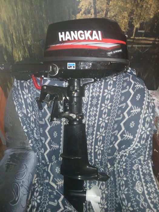 Продам лодочный мотор ханкай.