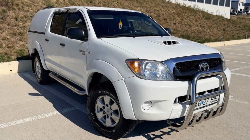 TOYOTA HILUX 2,5 D-4D 4x4 -2009 -autoutilitara