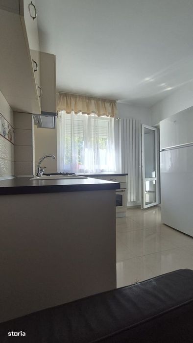 Apartament 2 camere de închiriat- metrou Dimitrie Leonida