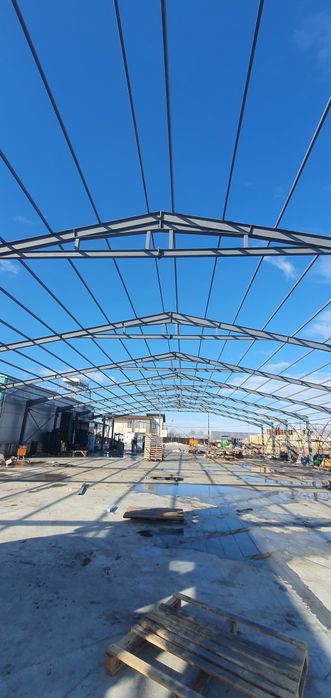 Structuri metalice pentru depozite, garaje și spații de depozitare