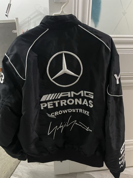 продаю Y-3 × Mercedes AMG Petronas jacket
