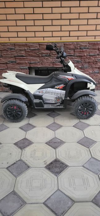 Детский квадроцикл