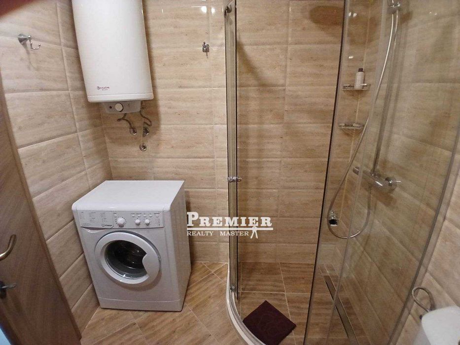 Продава се Тристаен апартамент в Свети Влас - 111000 кв.м за 3 €/кв.м - Снимка #11