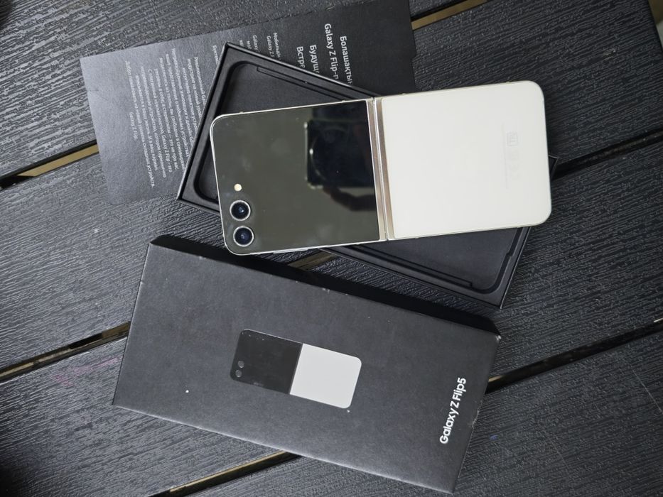 Samsung z flip 5 512gb