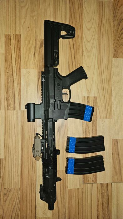 ar15 AEG airsoft aproape ca nou