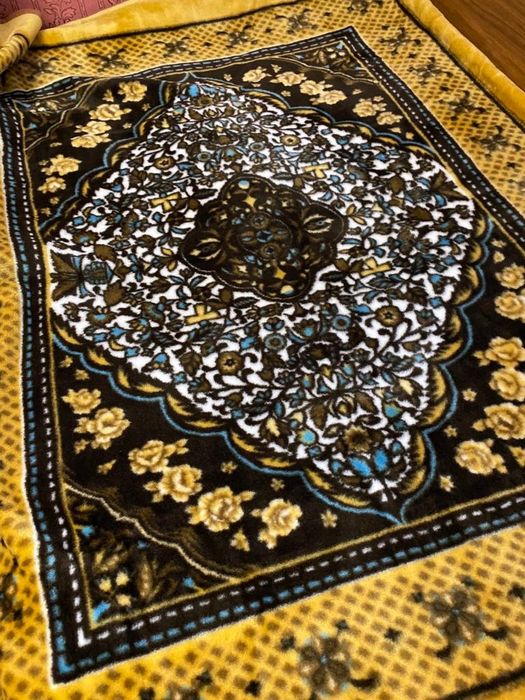 Пледы винтажные новые