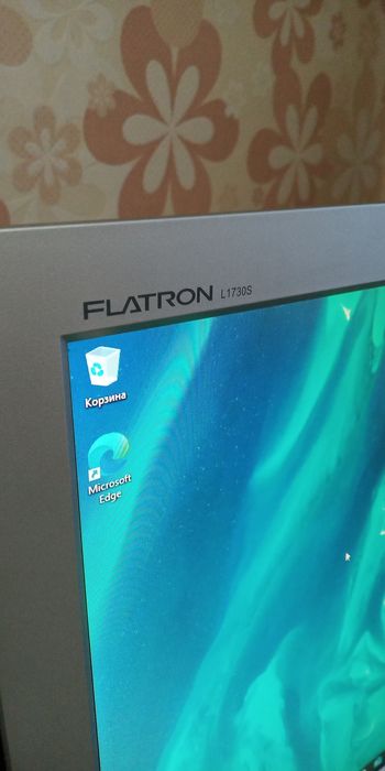 Продам монитор LG Flatron L1730S