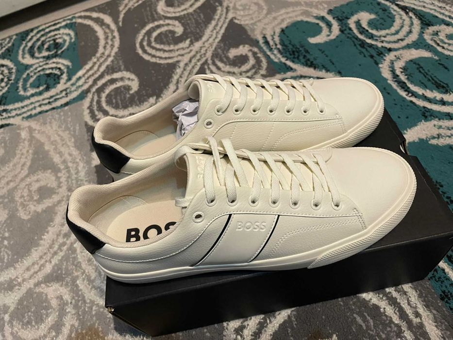BOSS Sneakers- Aiden Tenn nr 44