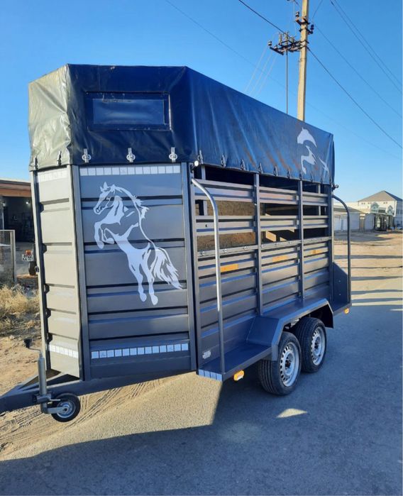 Коневозка  хит прицеп