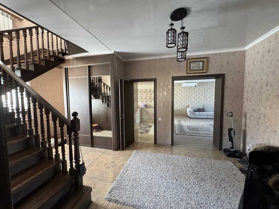 Продажа 2-этажного дома