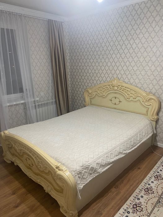 Спальный кровать