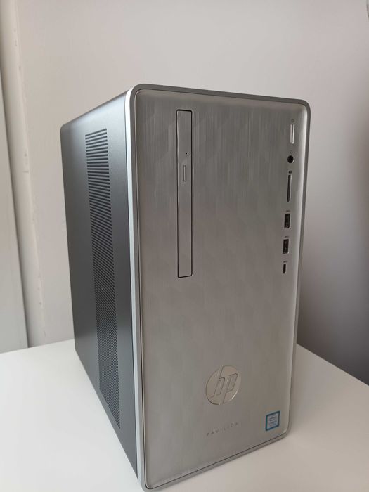 Tower PC HP Pavilion 590-p0027nq