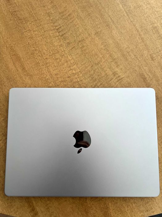 MacBook Pro M1 14" 16GB RAM 512GB SSD
