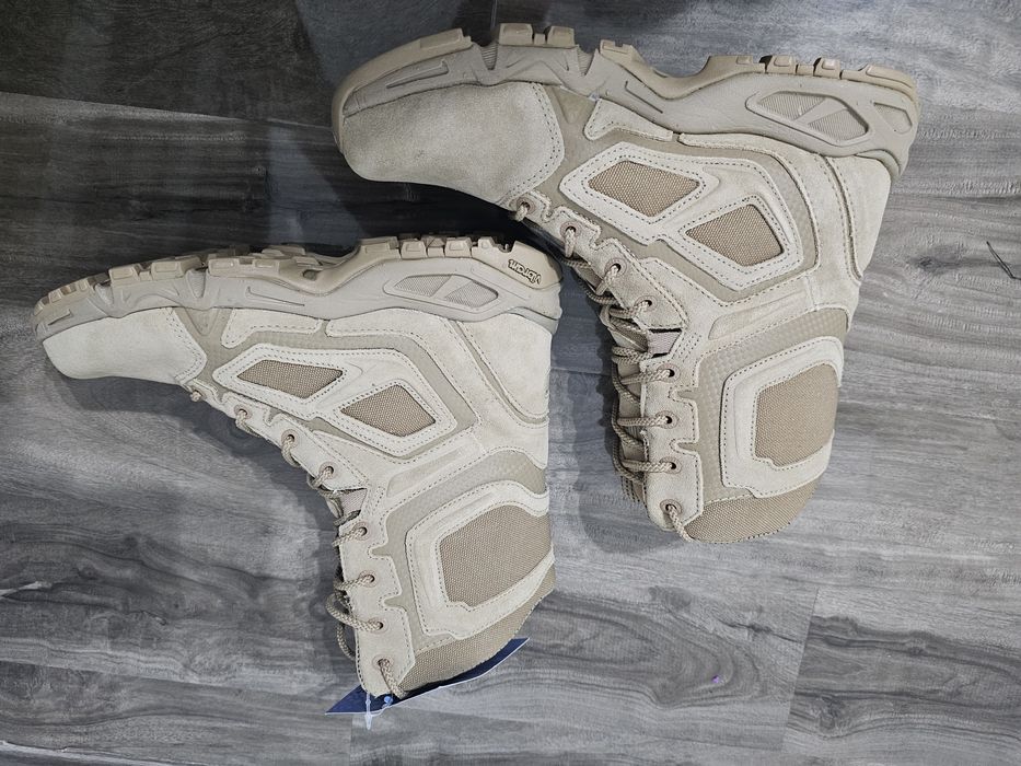 Bocanci militari Magnum nr 41, dimensiune talpic 26,5 cm, talpă vibram