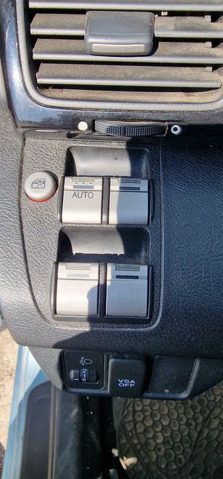 Honda FRV 2.2 на части Хонда ФРВ 2.2 на части