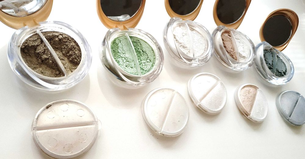 Светлый пигмент (тени)