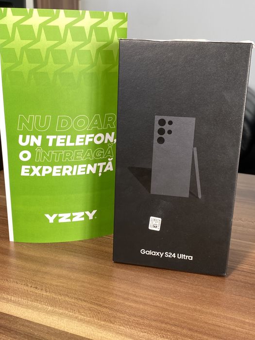 Samsung Galaxy s24 ultra • 256 GB • Titanium Black