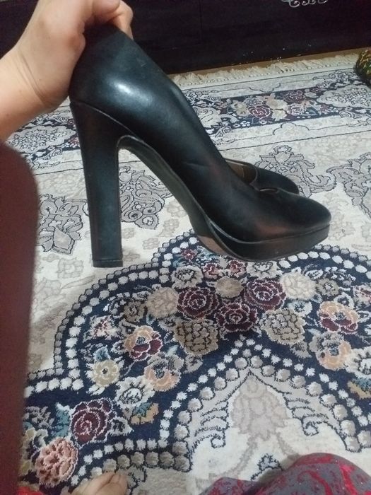 Kablok tufli qizla uchun