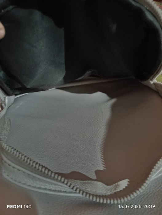 Кожаный рюкзак продаётся