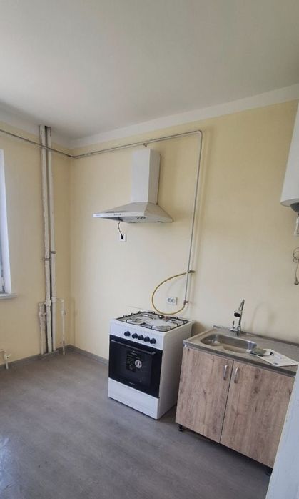 Nijniyda 16 etajkada kv sotiladi