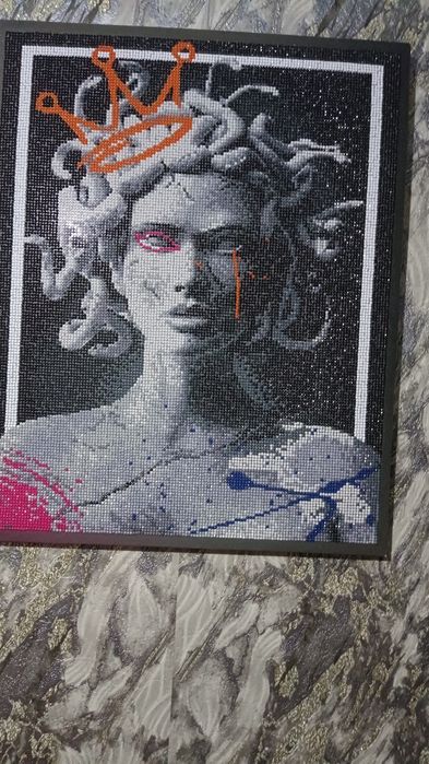 Продам красивые  картины ручной сборки